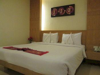 The Son 3* Patong
